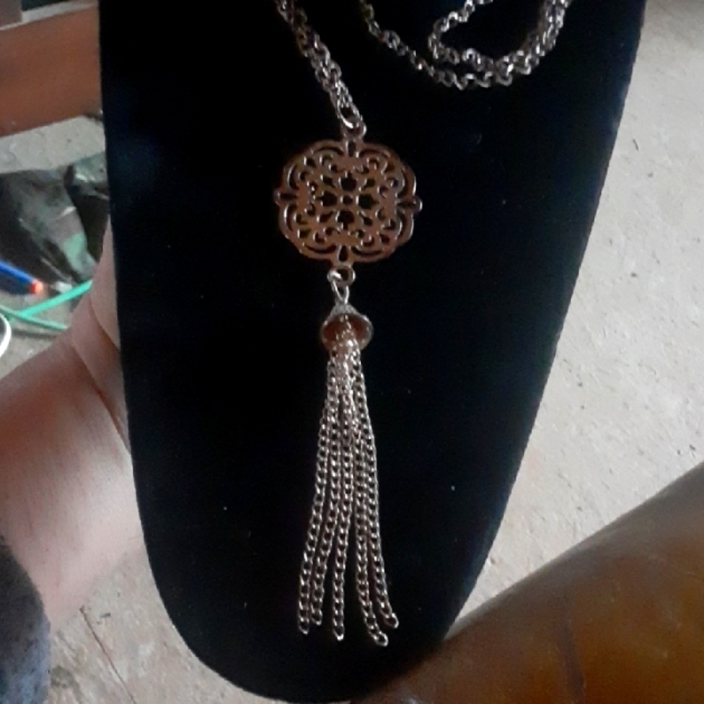 Elegant Gold Tone Tassel Necklace